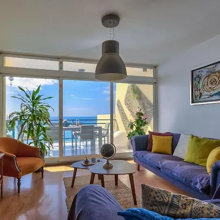 Apartment Penthouse On Praia Formosa Beach Funchal (Madeira)