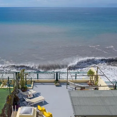 Apartment Penthouse On Praia Formosa Beach Funchal (Madeira)