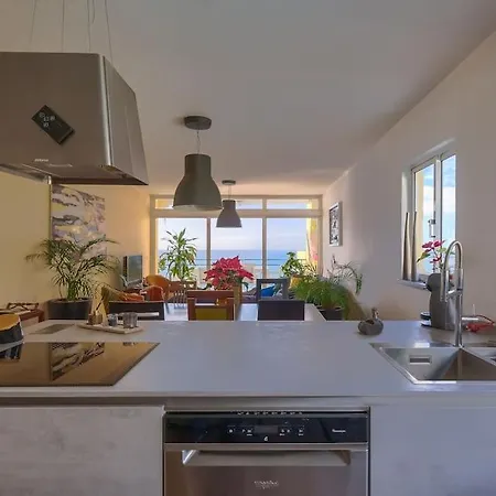 Penthouse On Praia Formosa Beach Apartment